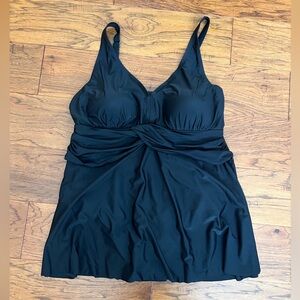 Elegant Black Sleeveless Dress